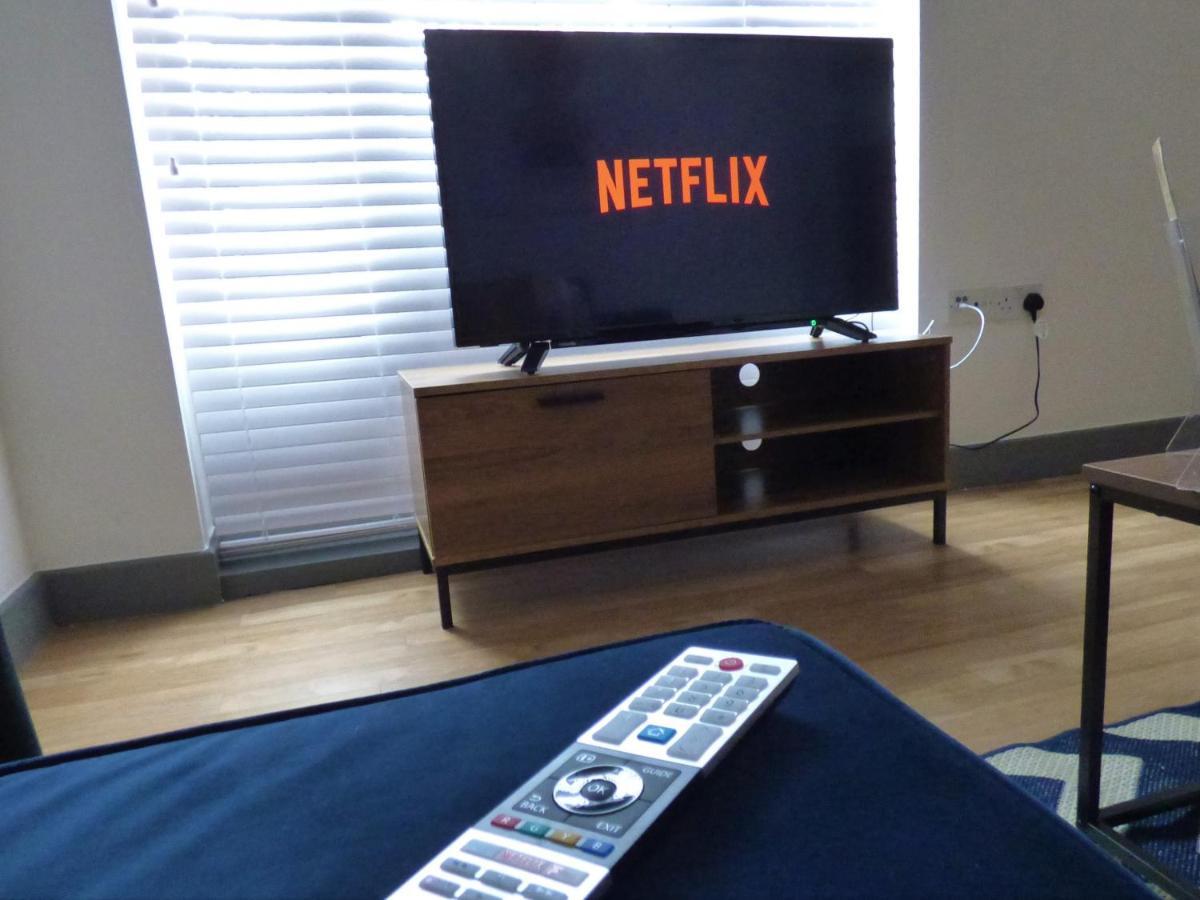 Contractor Stays I Long Stay Offer I Gated Parking I Wifi I Workspace I Pride Apartments Derby Esterno foto